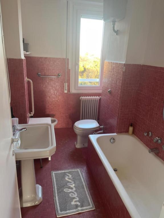 Attico Vista Mare-monti Apartment