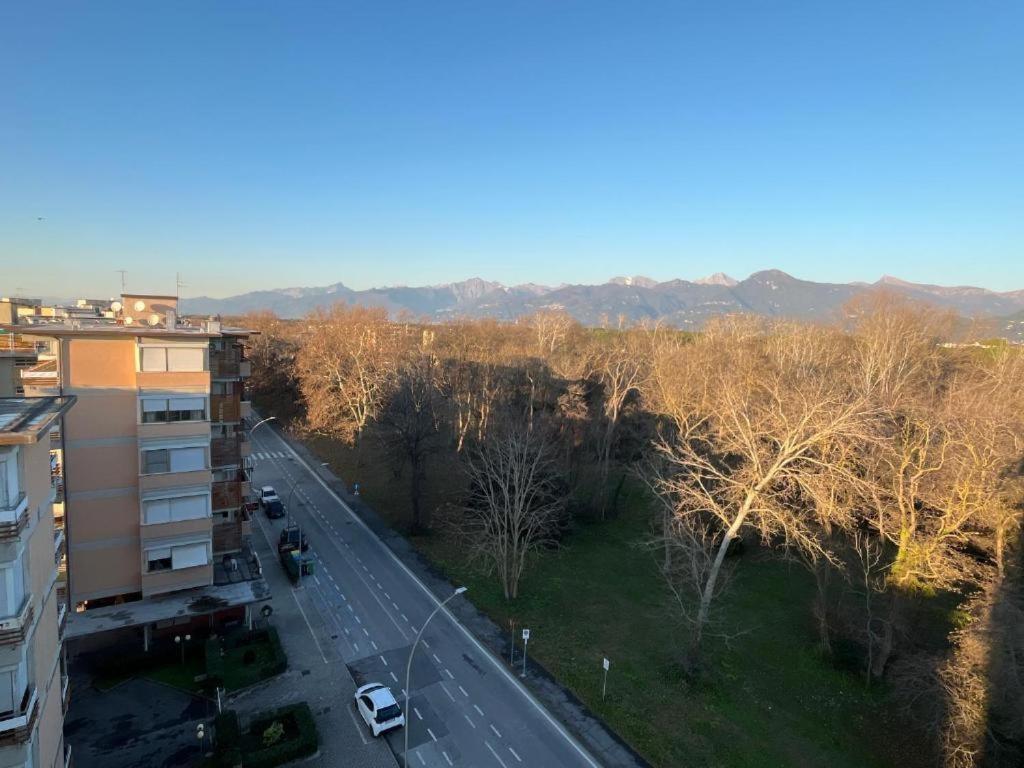 Attico Vista Mare-monti Apartment